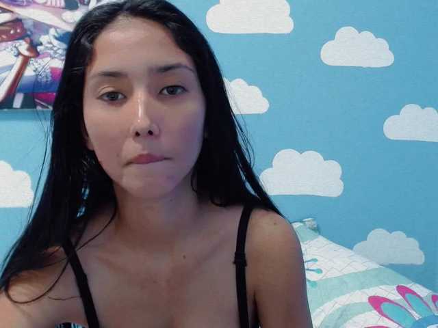 Zrzuty ekranu transmisji Mia-Cute-