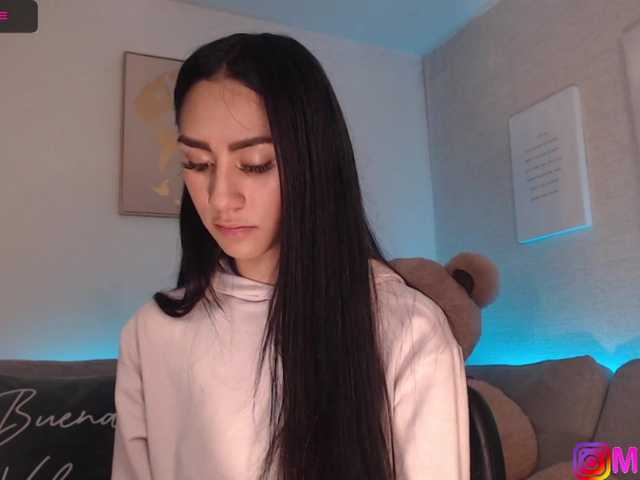 Zdjęcia mia-se hello guys today is my first day I hope to spend a nice day you, help me meet my goal naked 120 goals