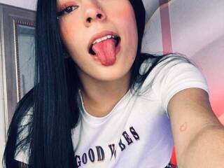 Erotyczny czat wideo Mia-wells