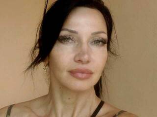 Erotyczny czat wideo MiaAmour