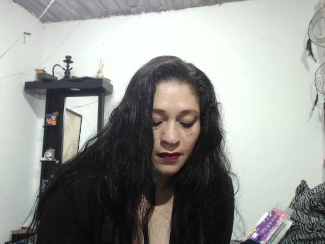 Zrzuty ekranu transmisji miaeyes