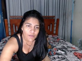 Erotyczny czat wideo Miahernandez1