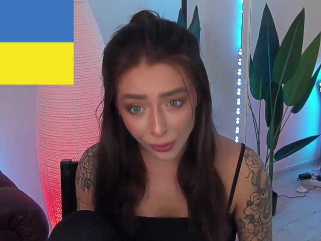 Zrzuty ekranu transmisji MiaMeows