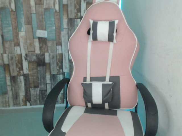 Zrzuty ekranu transmisji MiaRizos