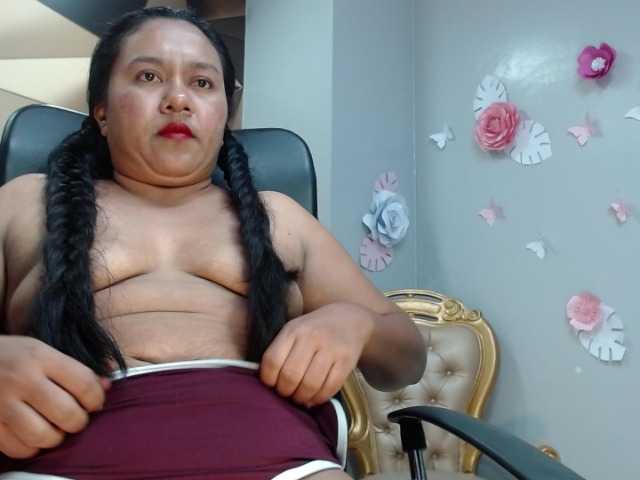 Zrzuty ekranu transmisji MiaWild