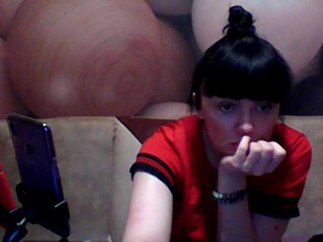 Zrzuty ekranu transmisji MichelleNiks