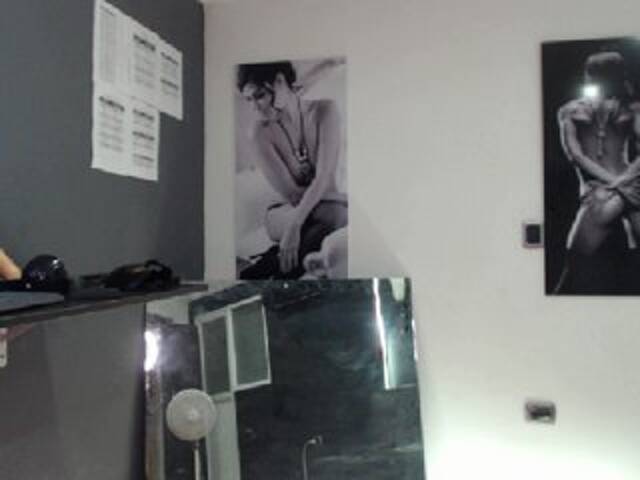 Zrzuty ekranu transmisji michellfox69