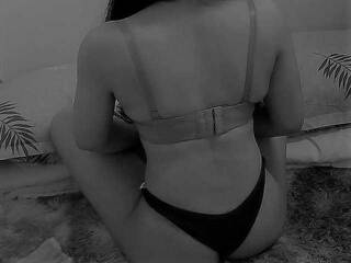 Erotyczny czat wideo MichieMich