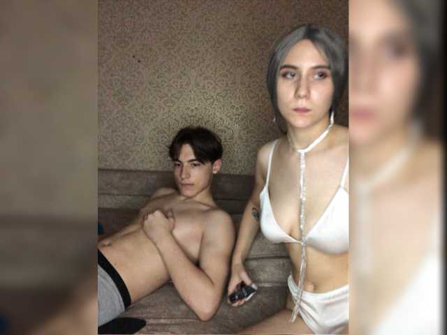 Zrzuty ekranu transmisji Miiilaa