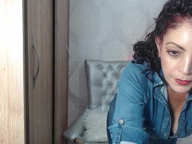 Zrzuty ekranu transmisji mijal-queen