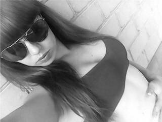 Erotyczny czat wideo mikijewel