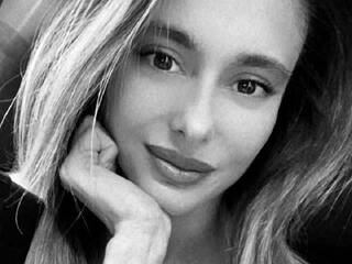 Erotyczny czat wideo Mikkajul