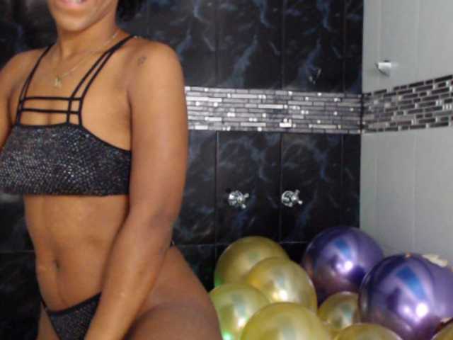 Zdjęcia Mila-Black Happy day :), Make me cum - #girl #tits #bigass #naked #ebony #squirt #anal #oil #latina