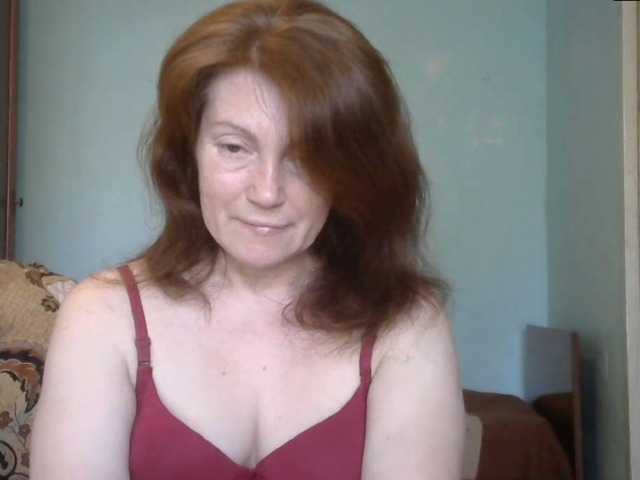 Zdjęcia MilfCarrliena Classic milf lets have some hot chat ! pvt , tips are welcome .* no russian