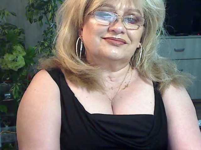 Zdjęcia MilfKarla Hi boys, looking for a hot MILF on a wheelchair..? if you want to make me happy, come to me;)