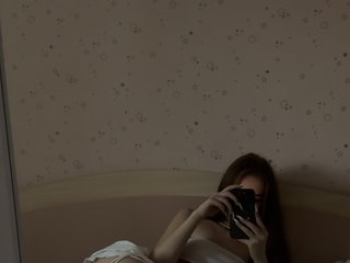 Erotyczny czat wideo MilkyBless