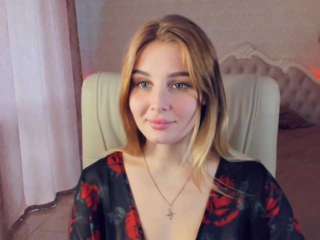 Zrzuty ekranu transmisji MillaDoll