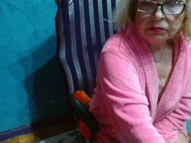 Zdjęcia milo4ka77 boys,60+ old, i will help you cum!!!latex, gloves, fur coats ........ , chek me out ! camera 40 tocins....friends 7 tocins, private : nude mastrubate,see *****0 tok