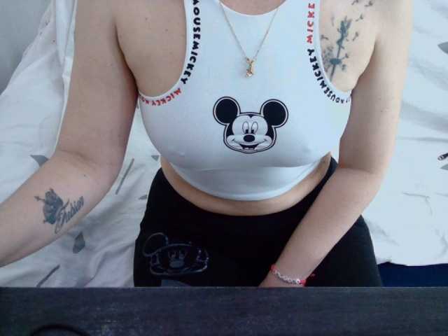 Zrzuty ekranu transmisji mimisexxxa