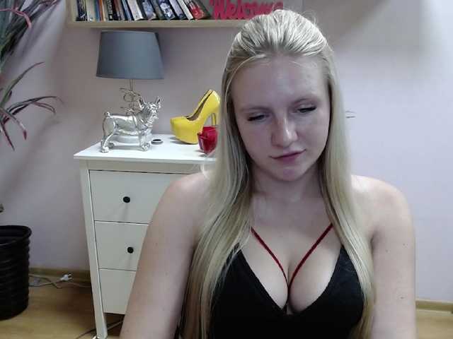 Zdjęcia MindyPleasure Let's have rel some fun #tease #cfnm #domina #blondie #sexy #young #joi #cei #cbt #cuckold #fetish #natural #twerk