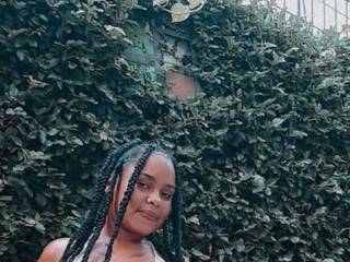 Erotyczny czat wideo Misha-ford