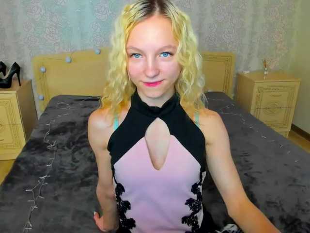 Zrzuty ekranu transmisji MishelClark