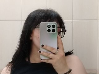 Erotyczny czat wideo miss-kapriz-love