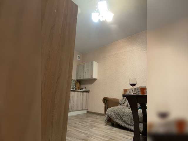 Zrzuty ekranu transmisji MisssKisss1