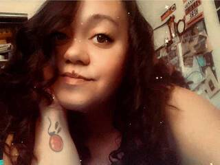 Erotyczny czat wideo Misssuckalot