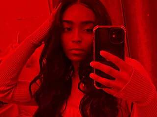 Erotyczny czat wideo MissTwix