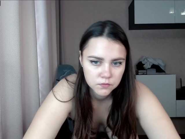 Zrzuty ekranu transmisji Misty-sparkle