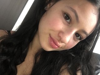 Erotyczny czat wideo Mitsuyi-Cute