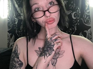 Erotyczny czat wideo Miyaaa