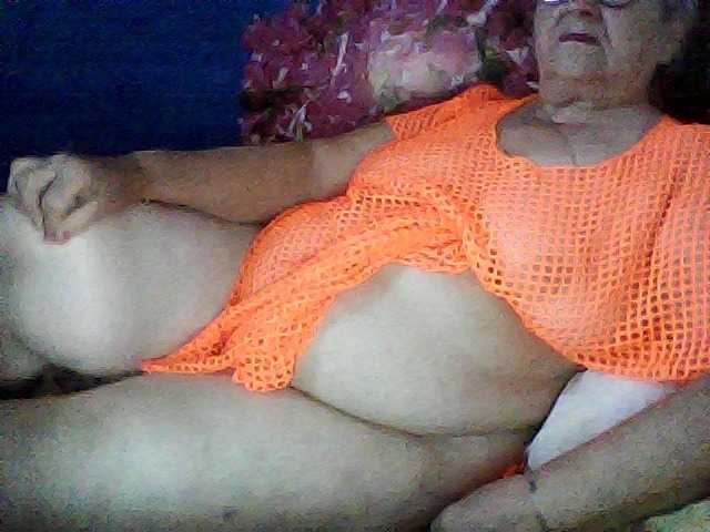 Zdjęcia modelfik Put a heart, I will appreciate it ;) show t watch cameres 10without words 20with words and in spits with pakaz andstatas take off panties10 chow pussy15 legs show3 play with tits12 show sissy10 became cancer12 tace off panties10 show tongue5t