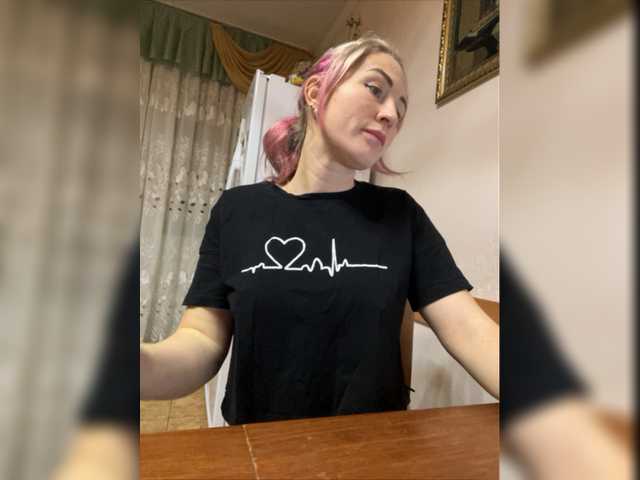 Zrzuty ekranu transmisji MOLLY-7