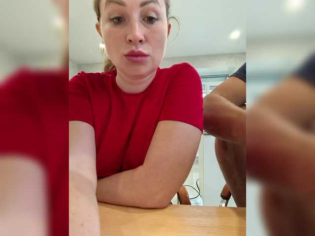 Zrzuty ekranu transmisji MOLLY-7