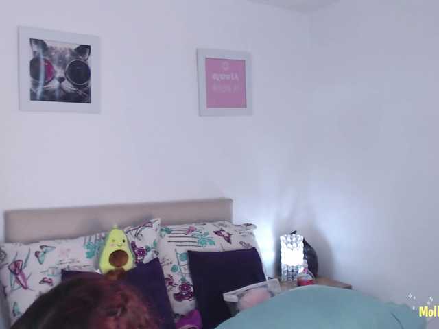 Zrzuty ekranu transmisji mollyevans