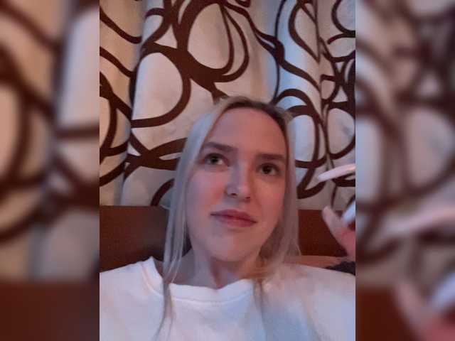 Zrzuty ekranu transmisji Kris_molly