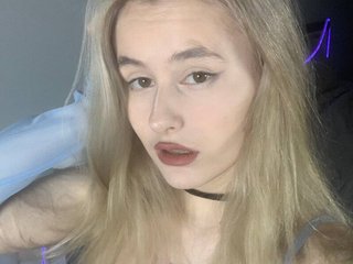 Erotyczny czat wideo MollyToads