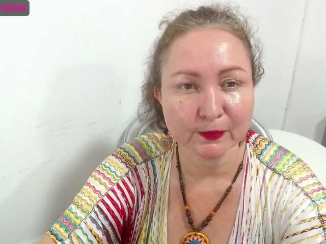 Zdjęcia MommyQueen Squirt in the goal..♥Hi guys. Welcome ...my room. I am mommy queens. mature, I like. fantasy and kamasutra. let's go my goal 3000 tk. #mature #deepthroat #blowjob #latina #new