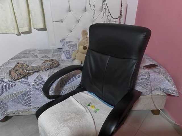 Zrzuty ekranu transmisji Monzerratt