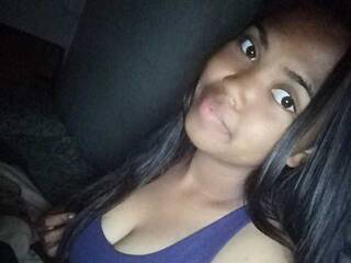 Erotyczny czat wideo Mornih