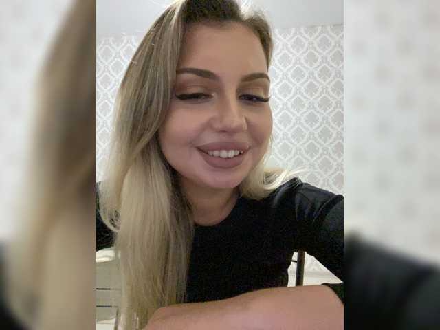 Zrzuty ekranu transmisji dikaya_koshka_ADAAAAA