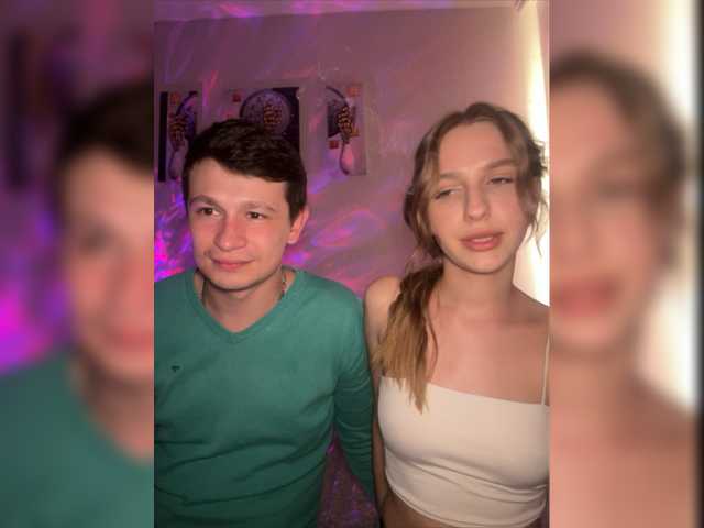 Zrzuty ekranu transmisji JuicyBunsss