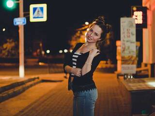 Erotyczny czat wideo Ms-San