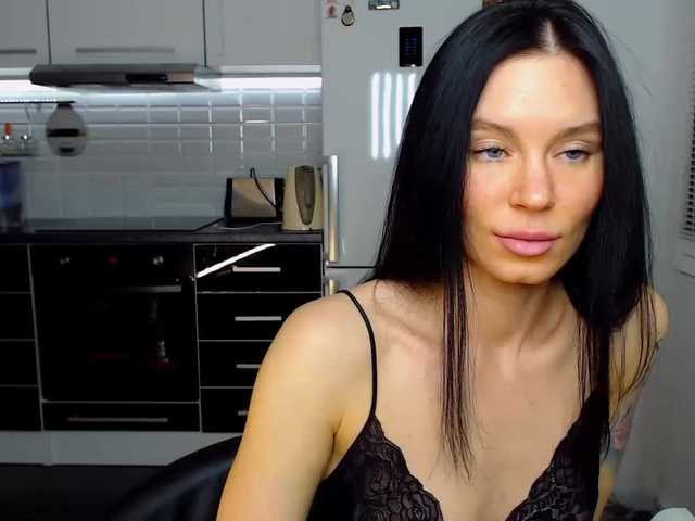 Zrzuty ekranu transmisji MsLatikaX