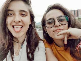 Erotyczny czat wideo Multiorgasmic