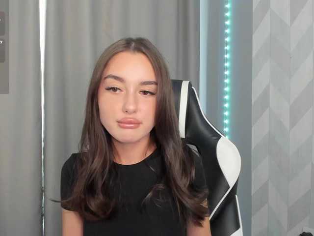Zrzuty ekranu transmisji myang5lchaan