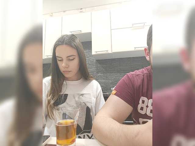 Zrzuty ekranu transmisji MylaifF