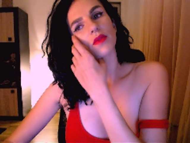 Zdjęcia MysteriousMia Hi guys, im back , new mom and milf, join my pvt shows or tips for any request! LUSH,C2C 50 tok, Boobs 55 tk , pussy 100tk play pussy 150 tk , cum 300 tok
